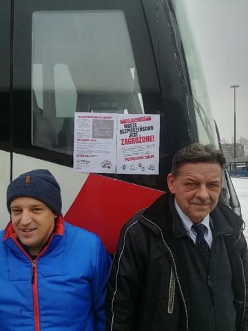 Zagożenia w transporcie drogowym.