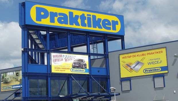 Pikieta przed siedzibą Praktiker Polska w Dąbrowie Górniczej