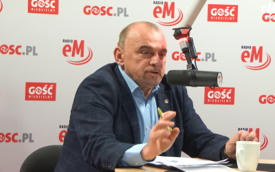 Alfred Bujara: Nie można skutków kryzysu w handlu przerzucać na pracownika Źródło: Radio eM