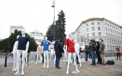 Nie zgadzamy się na odebranie nam wolnych niedziel!