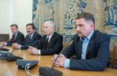 Współpraca z PIS-em