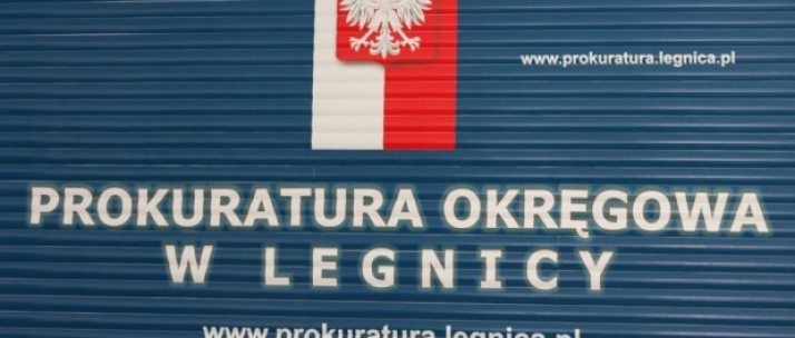 Prokuratura oskarża za reklamę wódki