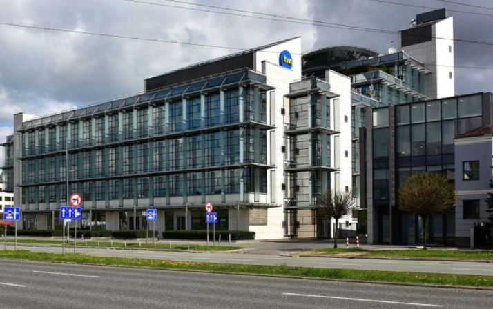 siedziba TVN, Warszawa ul. Wiertnicza / Wikipedia