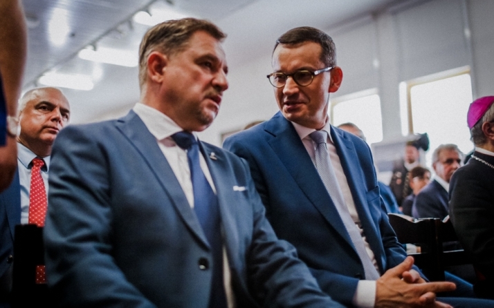 Stanowisko Prezydium KK NSZZ &quot;S&quot;: W &quot;Tarczy 3&quot; Rząd chce chronić miejsca pracy... zwolnieniami