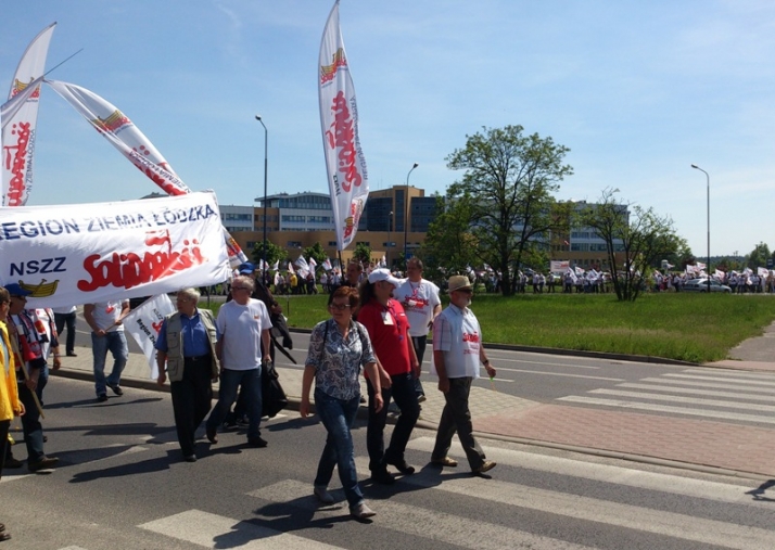 Związek w obronie bezprawnie zwolnionej szefowej KZ &quot;Solidarności&quot;
