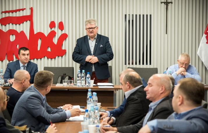 Wielki sukces &quot;S&quot;. W Służbie Więziennej przybywa nowych organizacji
