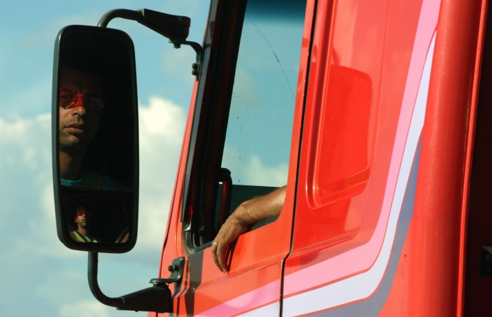 Odpoczynek przy „włączonym odkurzaczu”. Transportowcy negatywnie o propozycjach ministerstwa