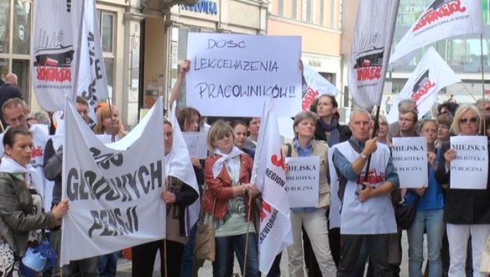 Podwyżki dla pracowników samorządowych w Katowicach