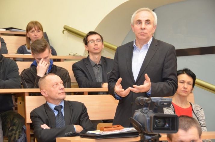 Morderstwo na narodzie. Konferencja we Wrocławiu.