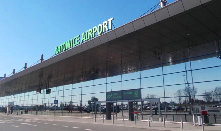 Pyrzowickie lotnisko nie uniknie redukcji etatów