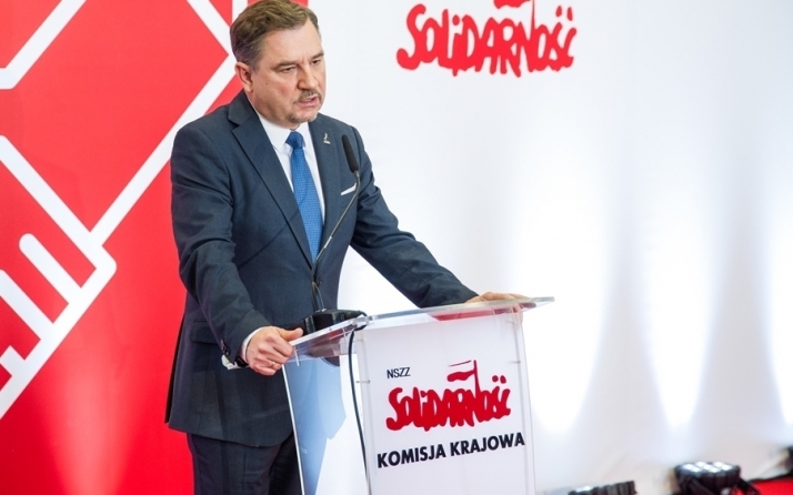 &quot;Niech to wreszcie usłyszą i zrobią&quot;. Piotr Duda mocno o wprowadzeniu emerytur stażowych