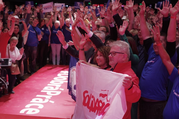 CMKOS domaga się wyższej płacy minimalnej w Czechach. Chwalą NSZZ „Solidarność”