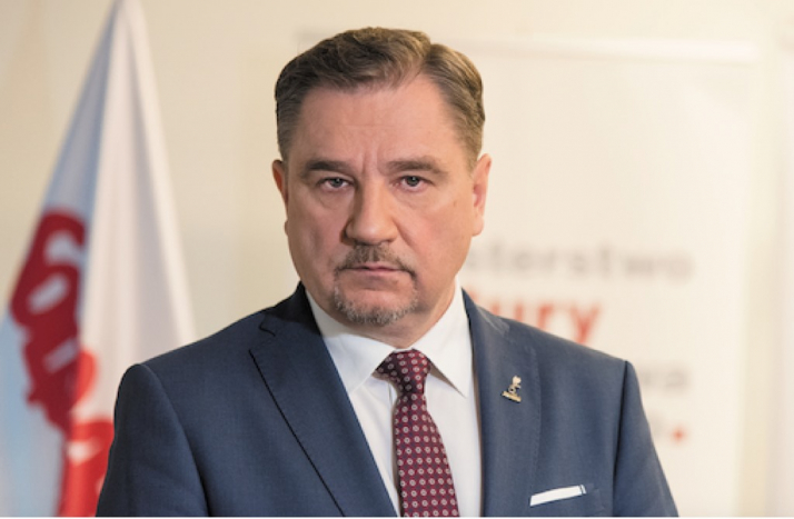 Międzynarodowy ruch związkowy nie może być zdominowany przez kolaboranta agenta KGB