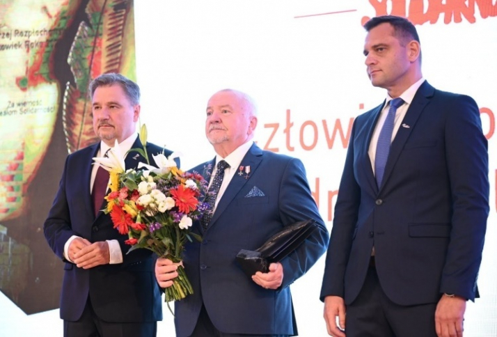 / Piotr Duda, Andrzej Rozpłochowski, red. Michał Ossowski