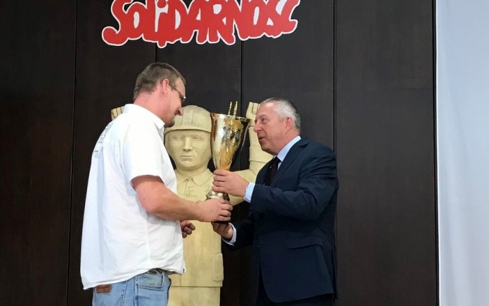 Paweł Grabowski zdobywcą pucharu Przewodniczącego NSZZ &quot;Solidarność&quot;