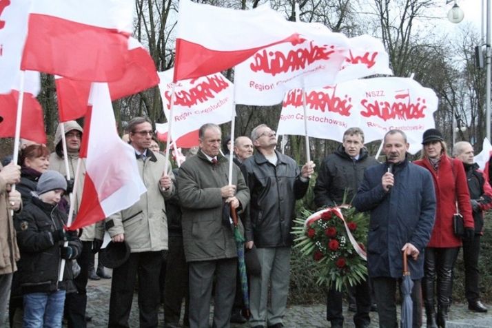 13 grudnia: prowokacja pod Jasną Górą