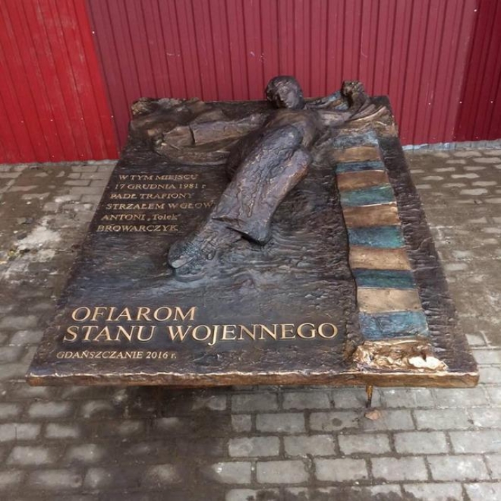 Przywracanie pamięci: pomnik Ofiar Stanu Wojennego w końcu w Gdańsku