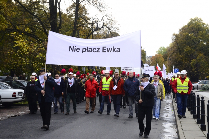 Krzyżyk na drogę. Manifestacja w Warszawie