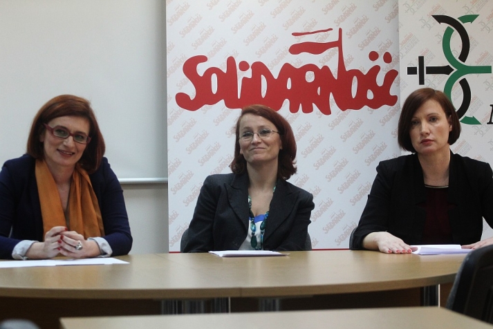 MOPS świętuje.&quot;Pracownik socjalny nie sprząta&quot;