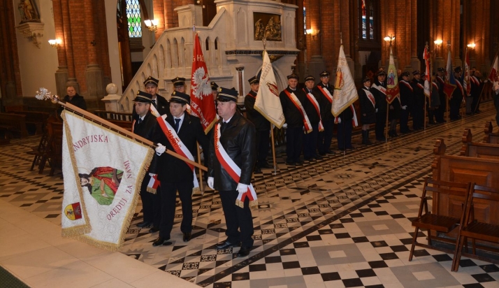 Wyświęcenie sztandaru ZLK