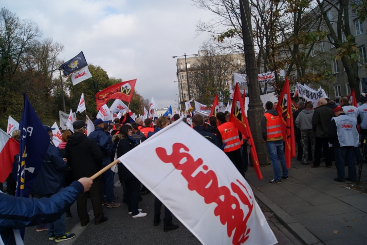 Ostatni solidny polski podmiot. Pikieta pocztowców przed MAC
