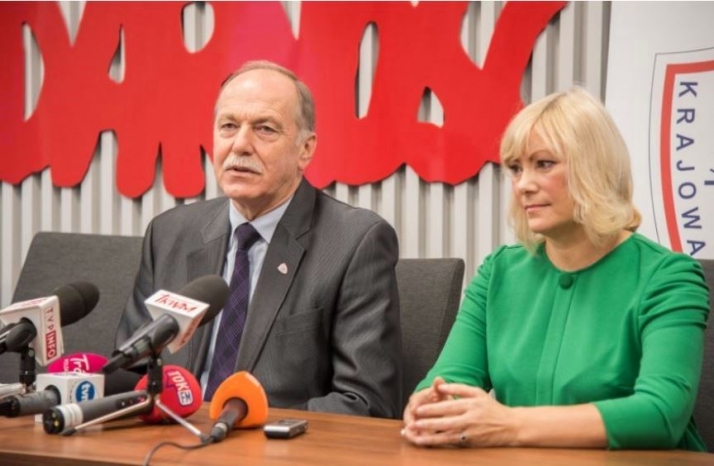 Dobrze, że &quot;S&quot; podpisała porozumienie, bo nauczyciele zostaliby z niczym!