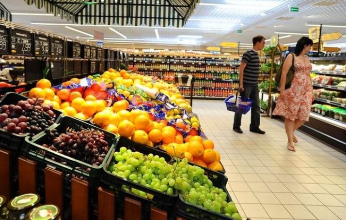 Na Węgrzech zakaz handlu w niedzielę doprowadził do wzrostu zatrudnienia