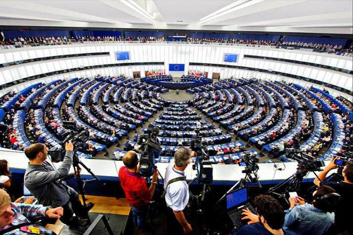 Piotr Duda do Europosłów: Wbrew stanowisku rządu apeluję abyście poparli dyrektywę o adekwatnych wynagrodzeniach
