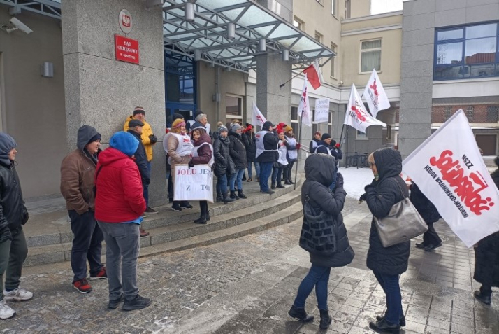 W Olsztynie Solidarność pikietowała okazując wsparcie dla Jolanty Stecyk