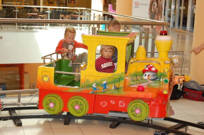 Coraz mniej dzieci w Polsce. Raport UNICEF Polska