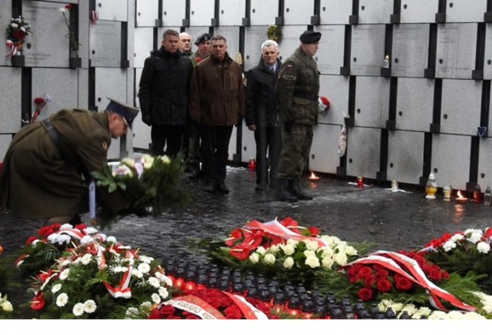 ...wychodzą z podziemia wielką armią zwycięstwa