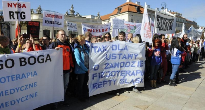 Ogniwa tego samego łańcucha. Protest &quot;Solidarności&quot; służby zdrowia