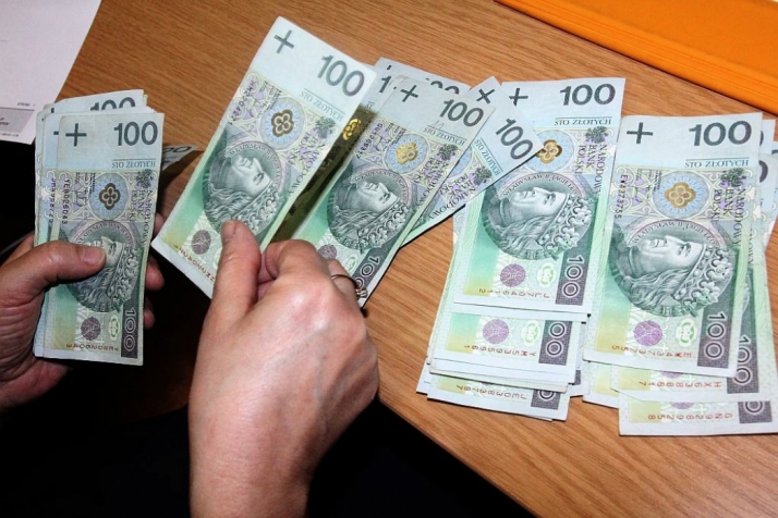Coraz więcej pracowników liczy na podwyżkę