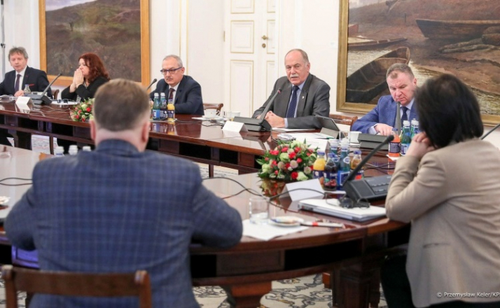 Pałac Prezydencki: Rozmowy MEiN z oświatową Solidarnością