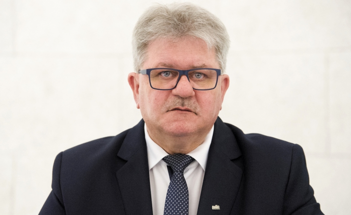 T. Majchrowicz: Musimy wziąć sprawy w swoje ręce!
