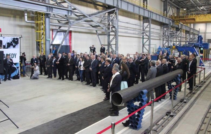 Najnowocześniejsza rurownia w Hucie Łabędy i hutnicze święto