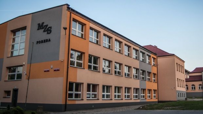 W poniedziałek pikieta nauczycieli w Porębie