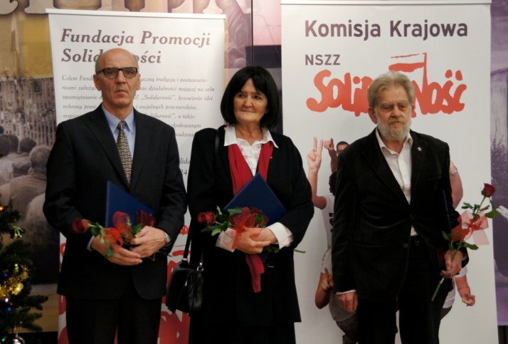 Uroczyście i z honorami