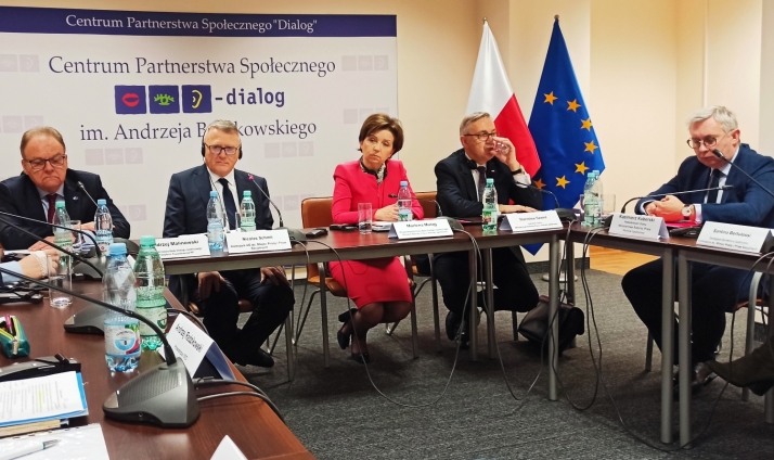 Przedstawiciele RDS dyskutowali o minimalnym wynagrodzeniu w UE