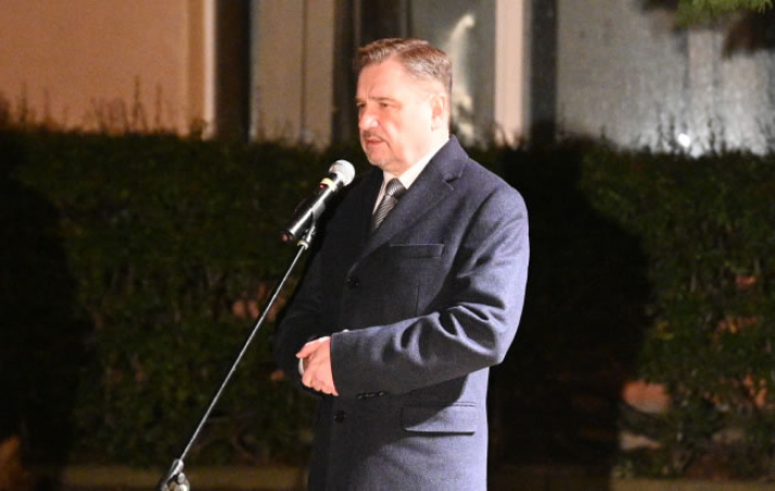 Piotr Duda: 1970 r. nocami grzebano bohaterów, a Jaruzelski pochowany został w alei zasłużonych