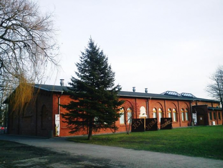 Koncert przed Salą BHP: Punk, bunt i „Solidarność”