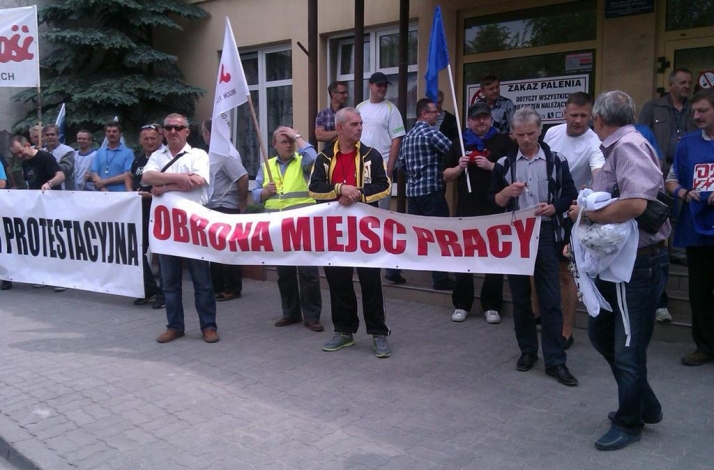 Miały być nowe miejsca pracy, a są zwolnienia