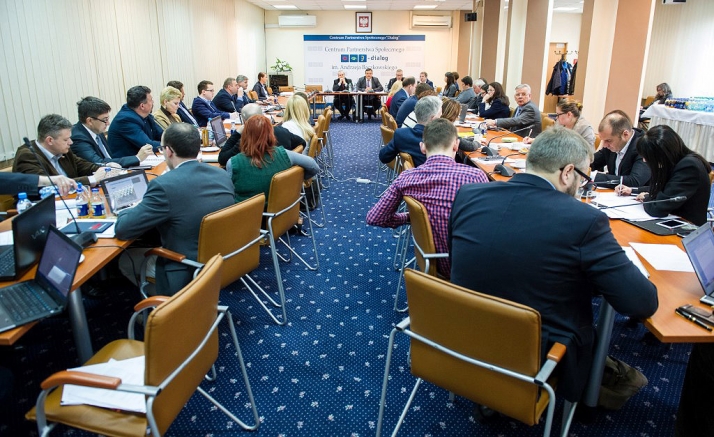 Zmiany w ustawie o związkach zawodowych w zespołach Rady Dialogu Społecznego