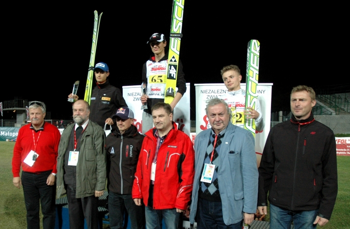 Kamil Stoch zwycieżył w 2012r. VI Puchar Solidarności. W Zakopanem na Wielkiej Krokwi w walce o Puchar im. Lecha Nadarkiewicza wystartowała rekordowa liczba 66 skoczków, na czele z kadrą Polski. Zorganizowana przez Małopolską „Solidarność” impreza była jedynym konkursem letnim rozegranym w 2012r. na tym obiekcie.