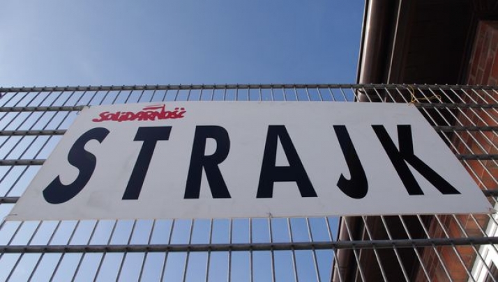 Ręce precz! 18 lutego 2015 światowym dniem obrony prawa do strajku