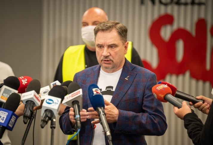 Piotr Duda: Zjednoczona Prawica niedosłyszy na jedno ucho. Na każdym spotkaniu z obywatelami mówi się o emeryturach stażowych
