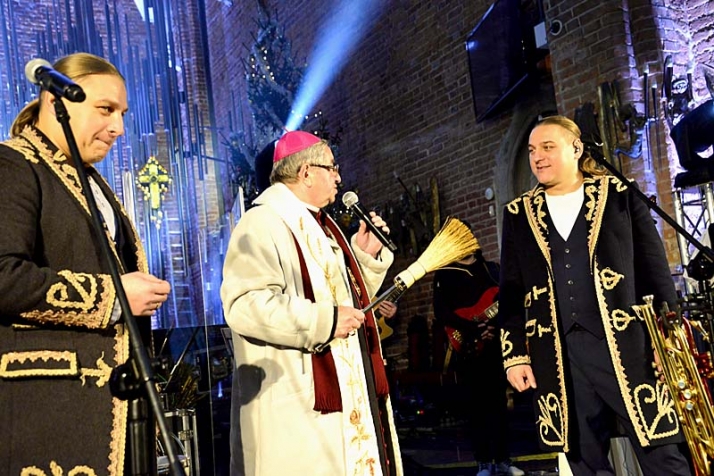 Święta w Pomorskiej Rodzinie w wykonaniu braci Golców w św. Brygidzie