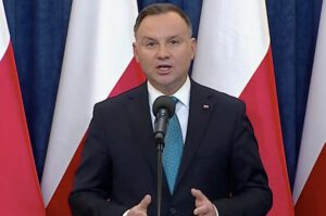 Solidarność o prezydenckim projekcie emerytur stażowych – to pusty akt