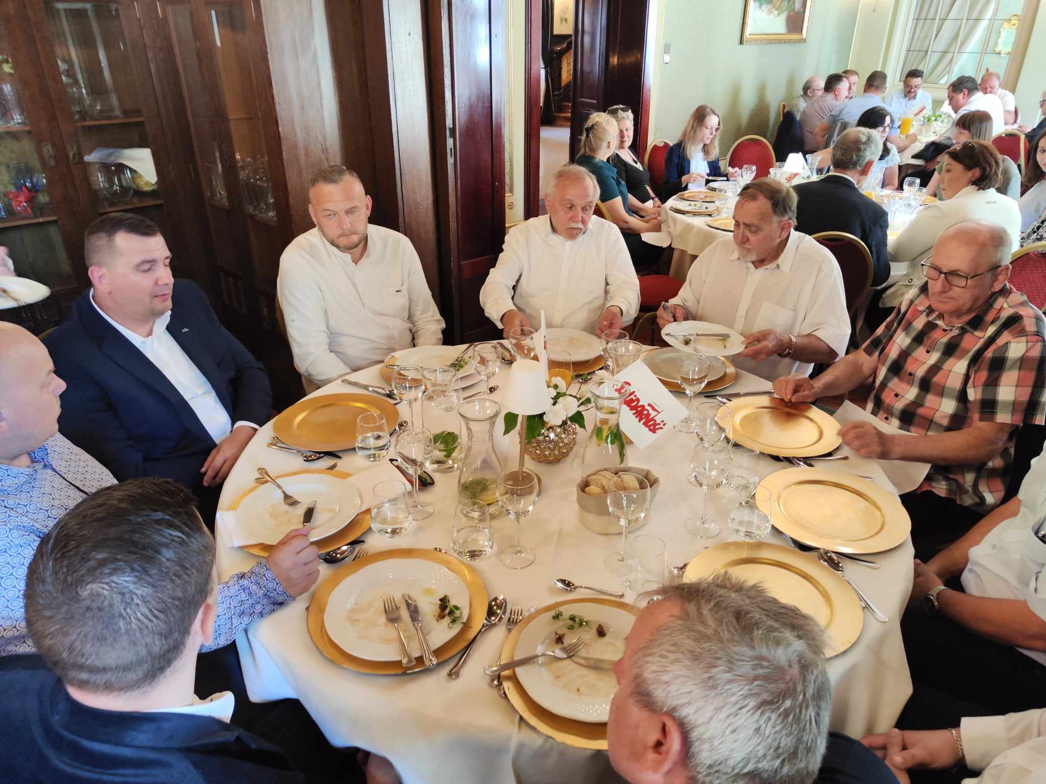 zasłużony czyczerski (100)