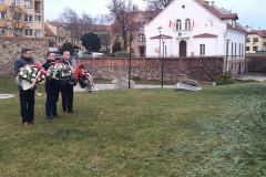 9a2b7998-e248-425b-aa68-0dd36c97f21d